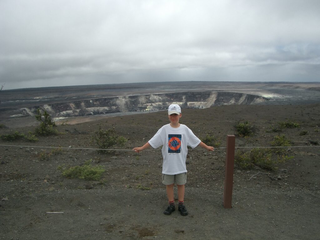 Hawaii 2005 kids club t-shirt