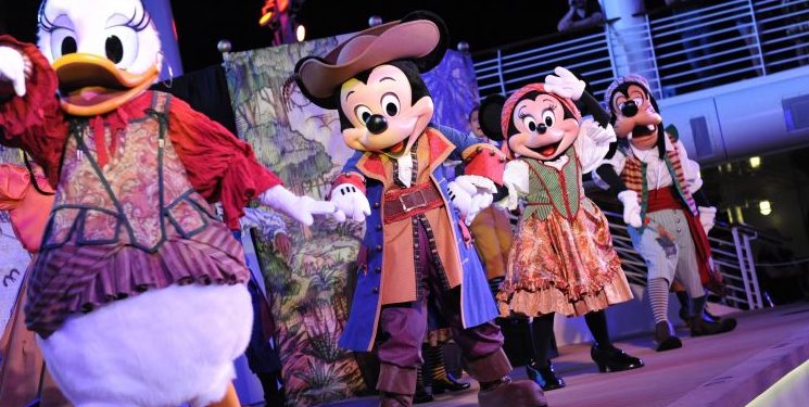disney cruise line pirates in the caribbean theme dress up costumes pirate