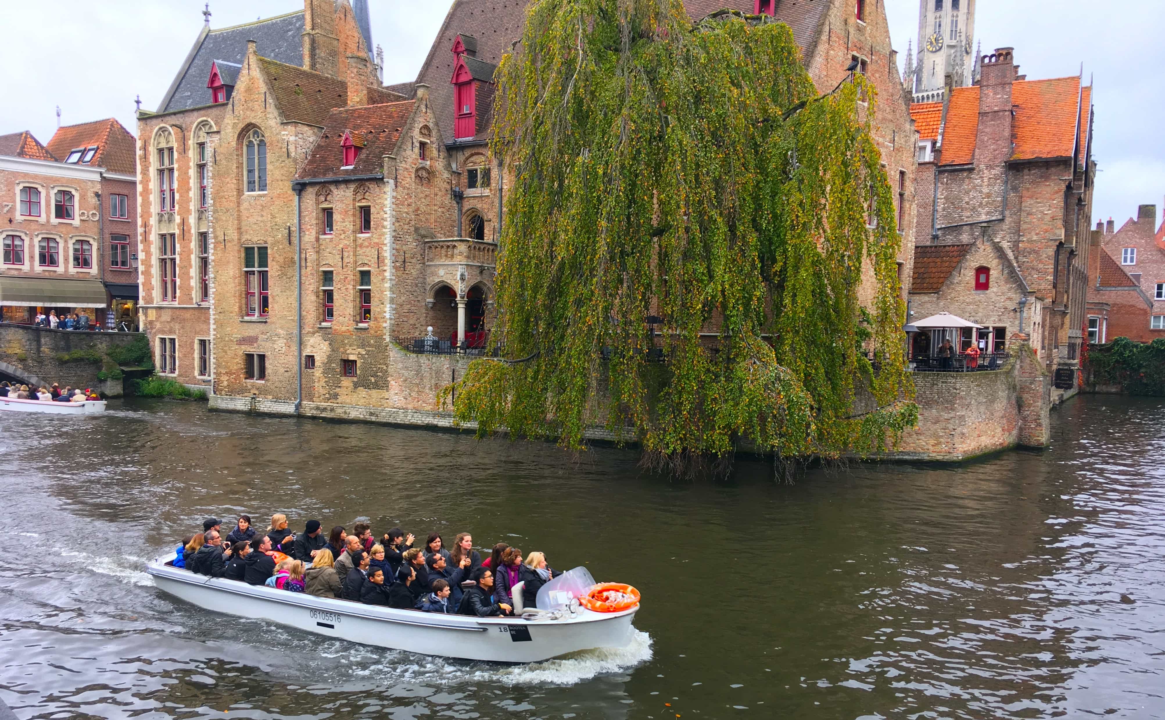 trips to bruges from hull
