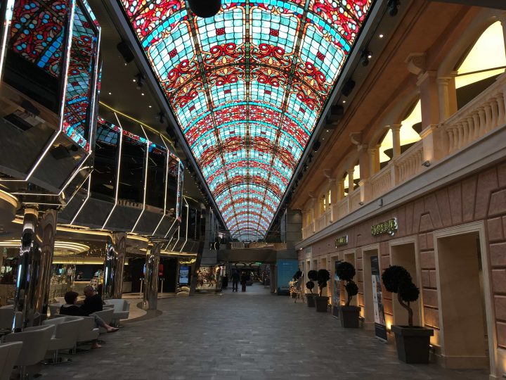 msc meraviglia LED dome