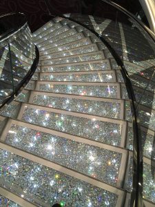 msc meraviglia crystal stairs