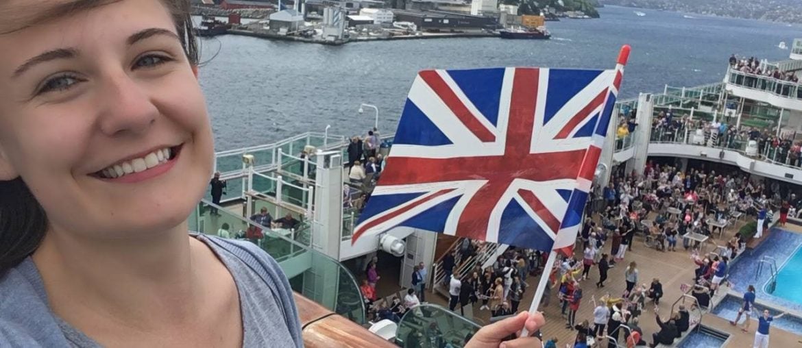 p&o britannia sail away party union jack flag
