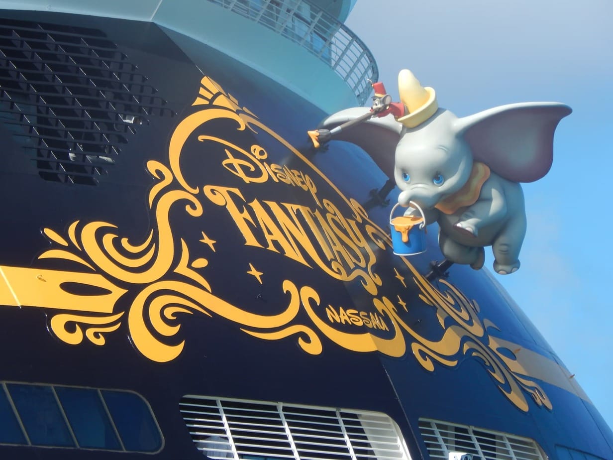 Disney cruise line dumbo fantasia