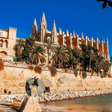 palma cruise port to palma cathedral