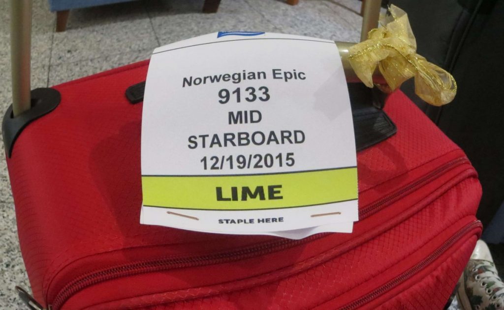 norwegian epic luggage tag on bag