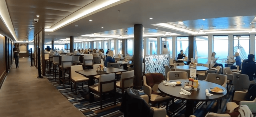 do cruise ship workers get free food