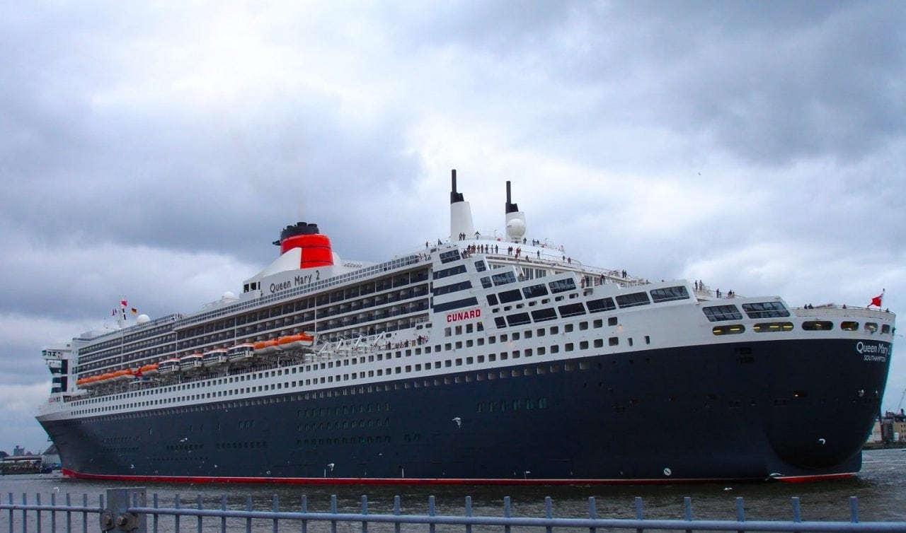 ocean-liners-they-still-exist-here-s-everything-you-need-to-know