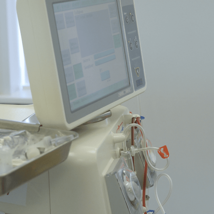 dialysis on carnival cruise ships