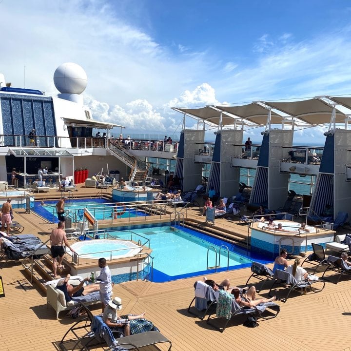 Are Short Cruises Worth it? (Tried and Tested, Pros and Cons) – Emma Cruises