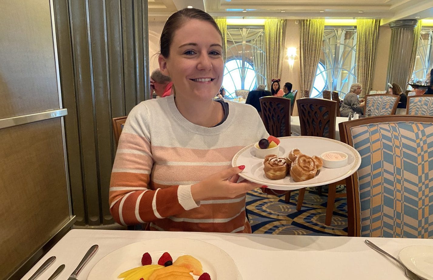 disney cruise food cost