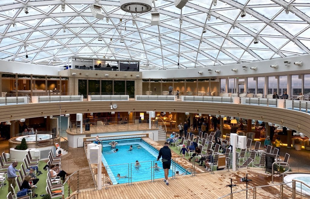 p&o iona sky dome swimming pool seating - Emma Cruises