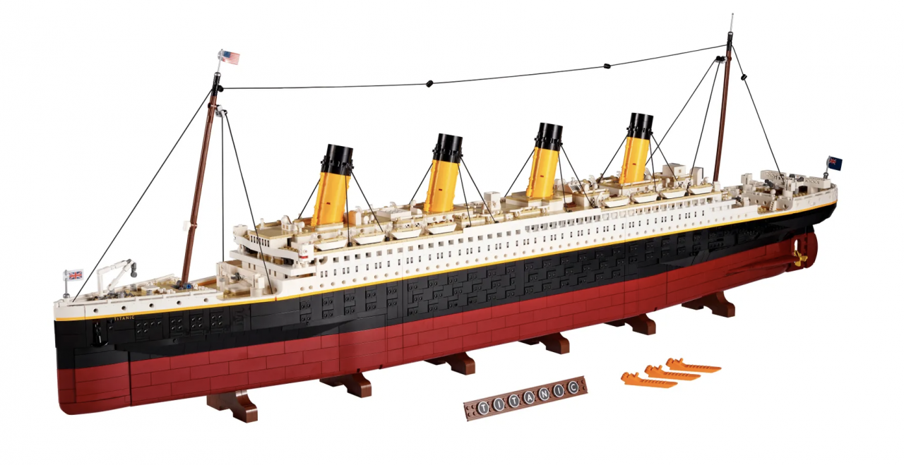 lego titanic cruise ship toy