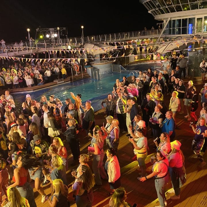 Theme Cruise Review 90s Theme (Ship, Entertainment, Food & More