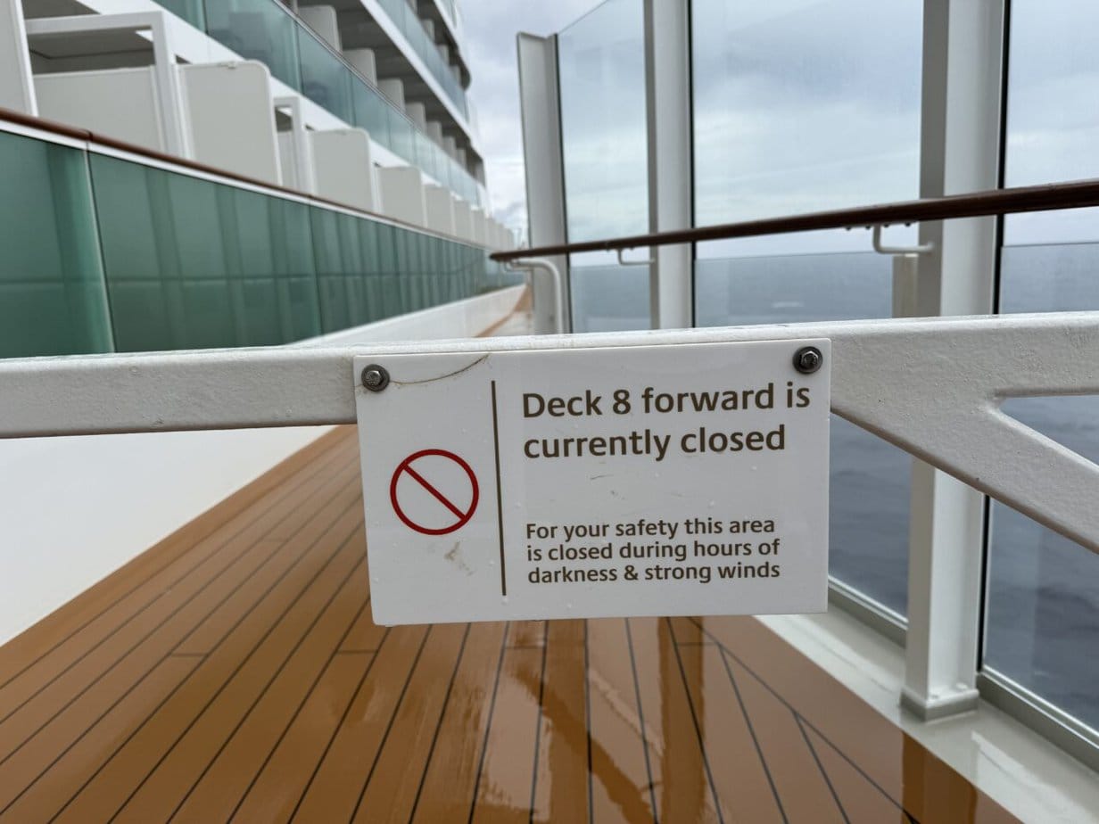 Arvia's decks shut due to bad weather