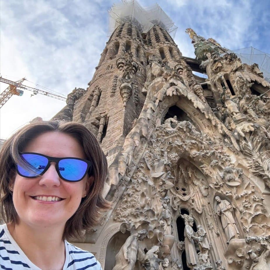 Emma Cruises & Sagrada Familia Barcelona
