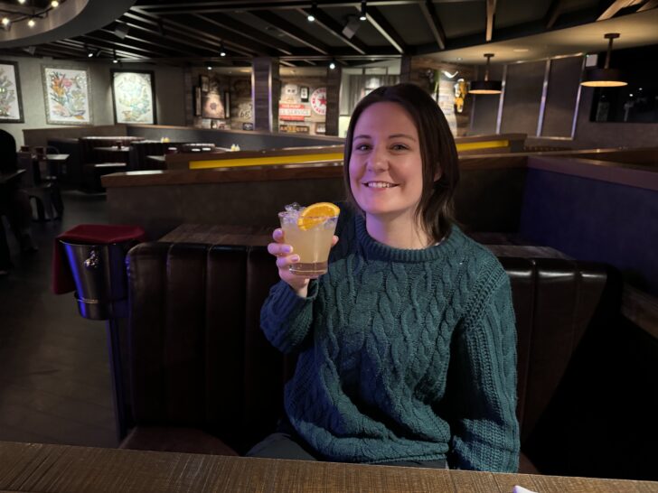 Emma Cruises cocktail on Norwegian Encore