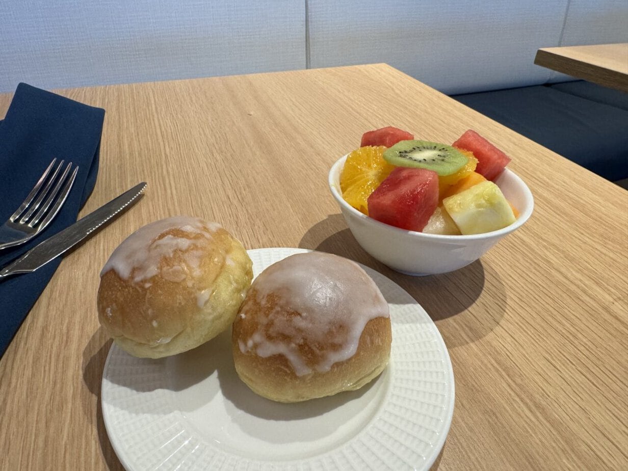 P&O Aurora Breakfast buffet