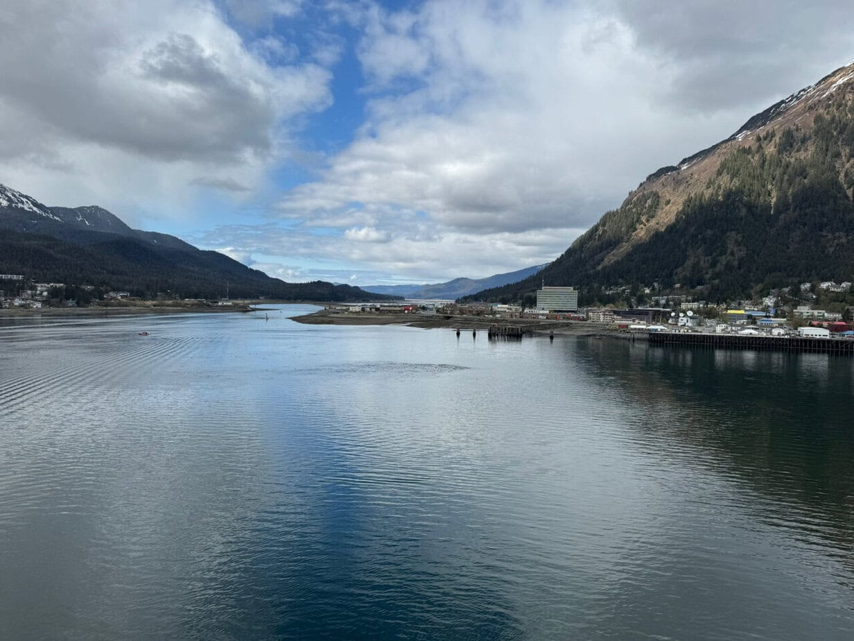 Juneau sail in by cruise ship