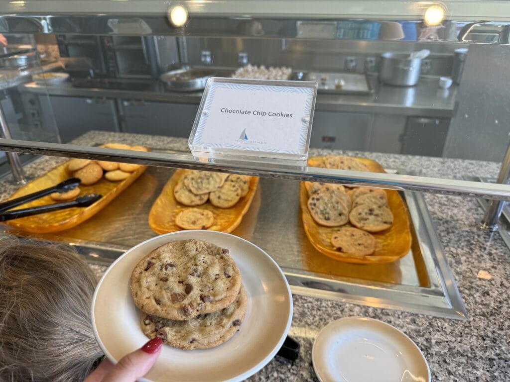 Emma Cruises Anthem of the Seas cookies