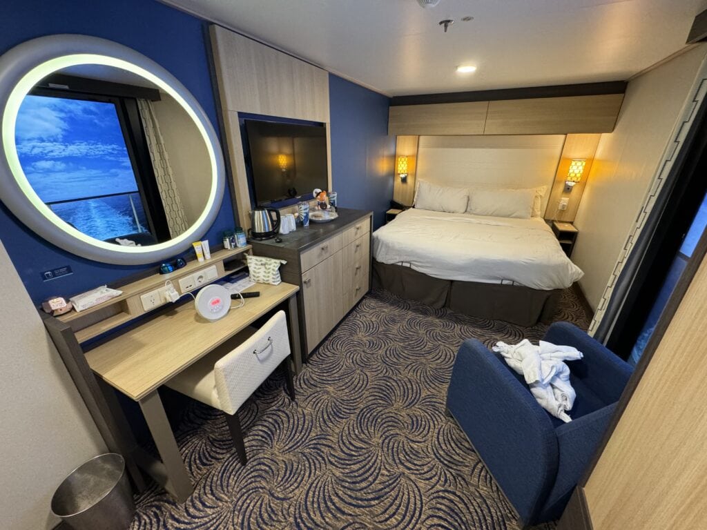 Anthem of the Seas Virtual balcony cabin