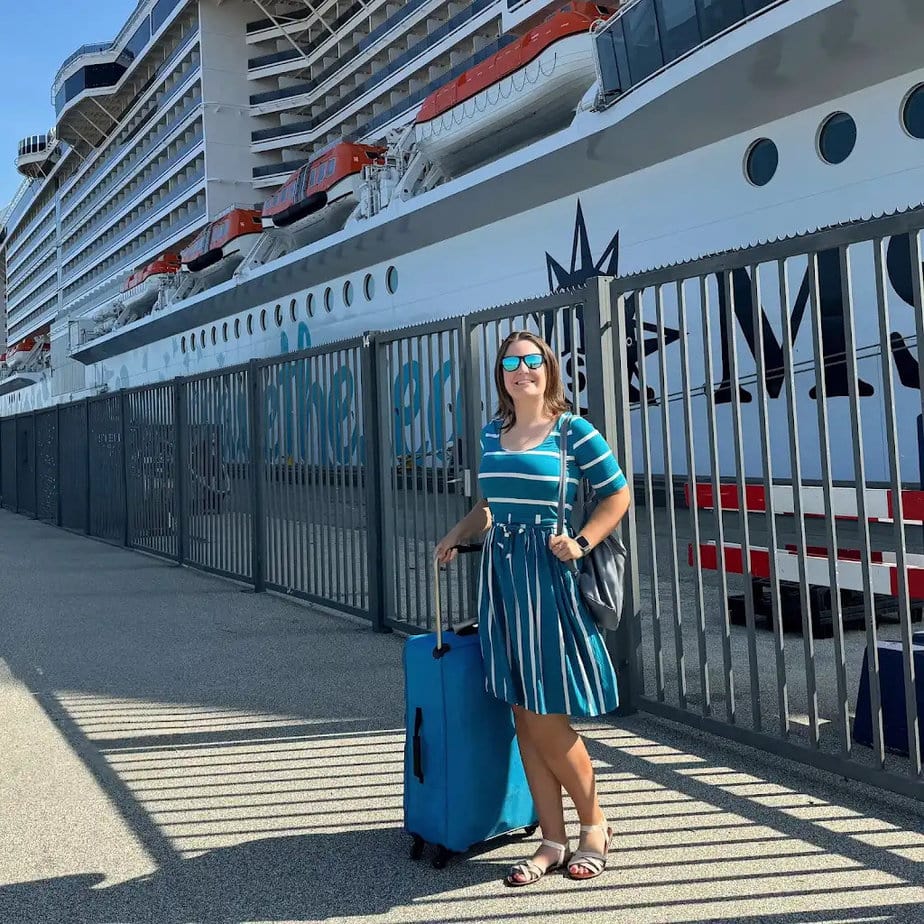 Emma Cruises with suitcase MSC Euribia