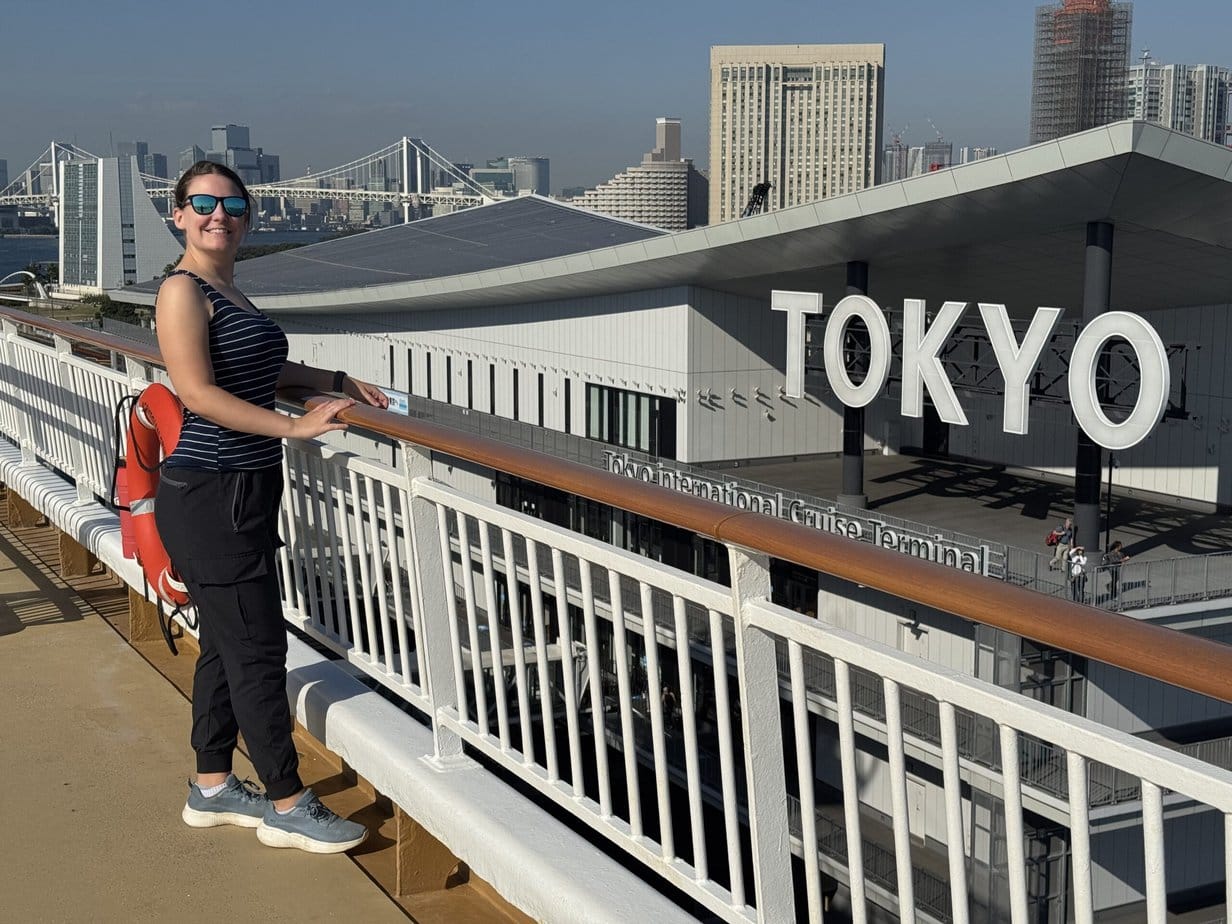 Emma cruises in Tokyo